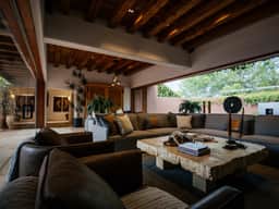BKVB071 Casa Izar