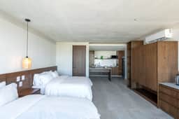 Mojarra: Bright Studio in Downtown Cancún