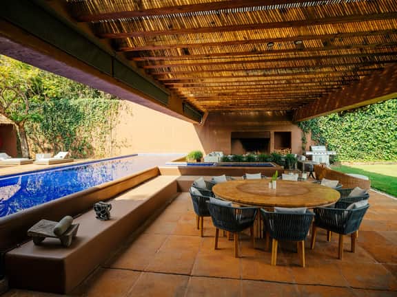 BKVB071 Casa Izar