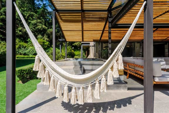 BKVB010 FU Casas Abi